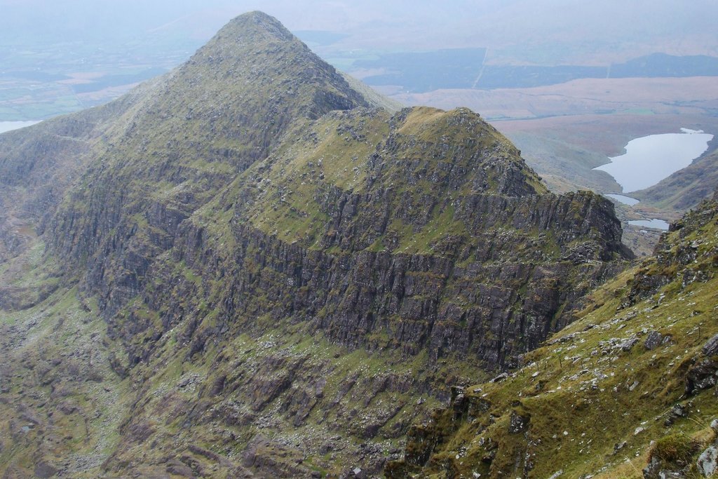Cnoc Bréanainn – Mount Brandon, the easy way